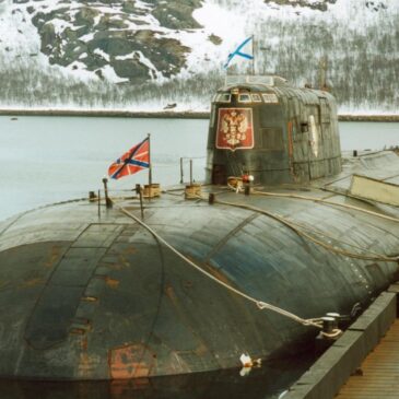 22-я годовщина гибели атомного подводного крейсера «Курск»